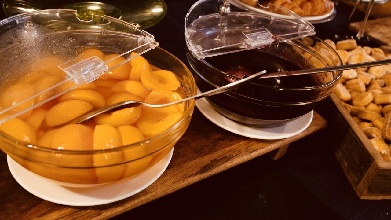 Albergo Della Roccia Varano deʼ Melegari Zewnętrze zdjęcie